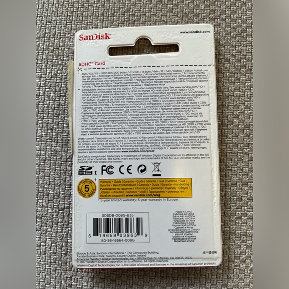 SD card 8 GB new - Picture 4 of 4